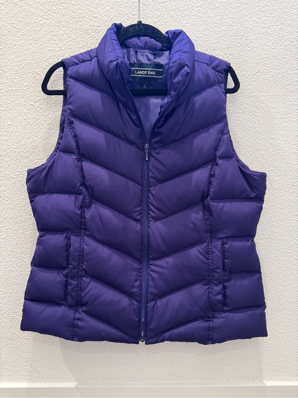 Lands' End full-zip puffer down vest w/ chevron quilting & stand-up collar